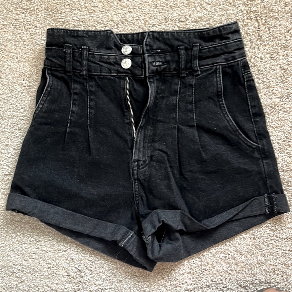 Zara Highwaist Shorts